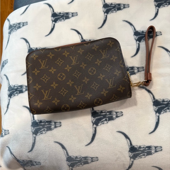 Louis Vuitton orsay clutch - Picture 1 of 6